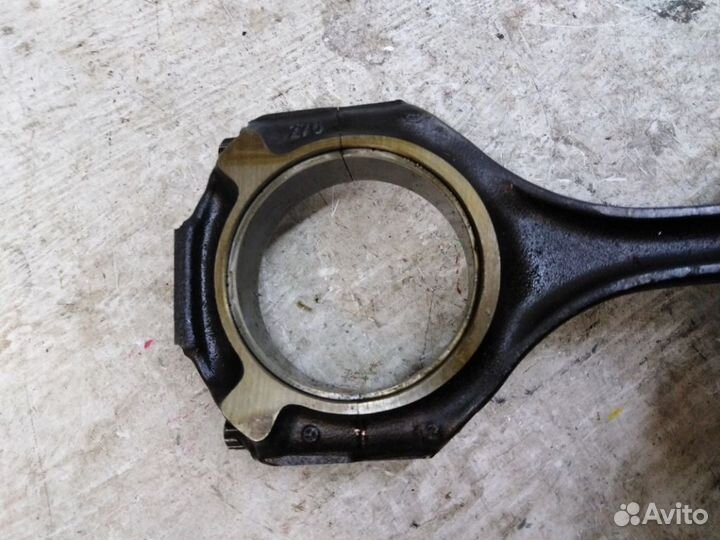 Поршень с шатуном Мерседес