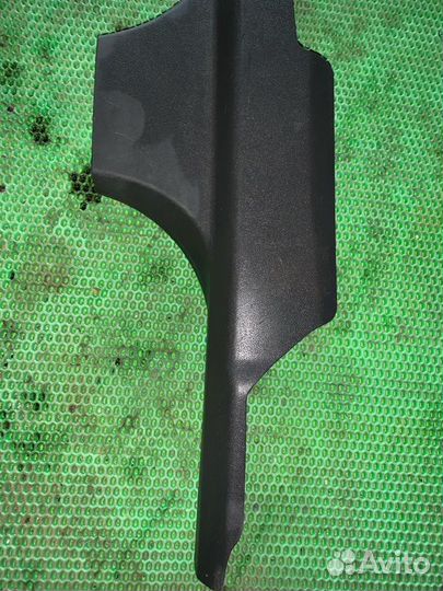 Накладка на порог левая Opel Astra H Z18XER 2007