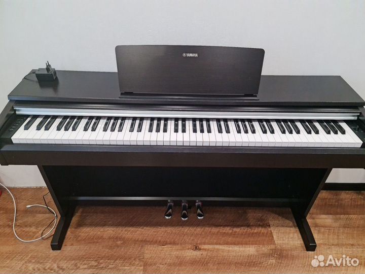 Цифровое пианино yamaha бу arius ydp-142
