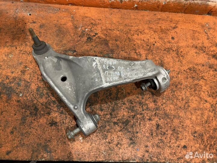 Рычаг передний нижний правый Cadillac CTS 2