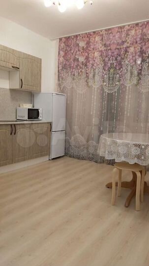 1-к. квартира, 40 м², 4/13 эт.