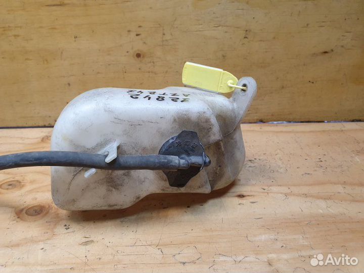 Бачок расширительный Toyota Caldina AZT241 1azfse