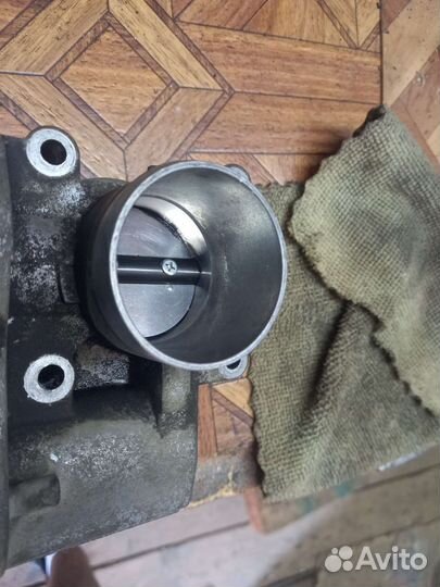 Дроссельная заслонка на Renault Logan 2
