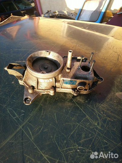 Расходомер воздуха на Мерседес W124 2.6i(OM 103)