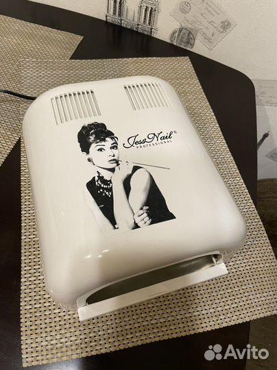 Ультрафиолетовая лампа для маникюра JessNail 36 вт