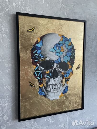 Картина на холсте с поталью в рамке