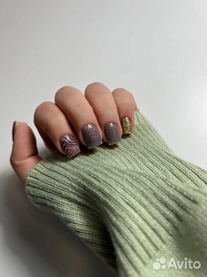Маникюр