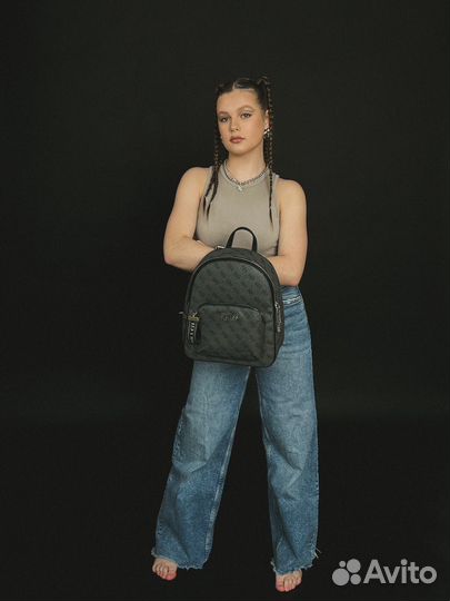 Рюкзак guess