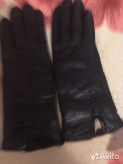 Перчатки