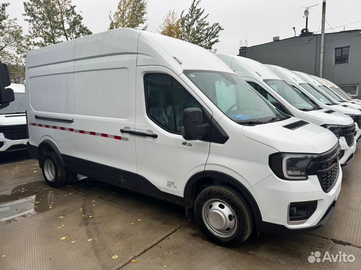 Ford Transit 2.2 MT, 2024