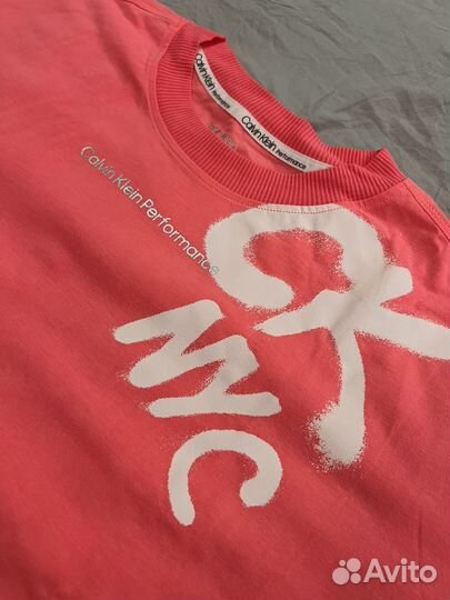 Calvin klein футболка
