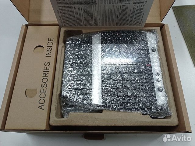 Новый Polycom VVX 600