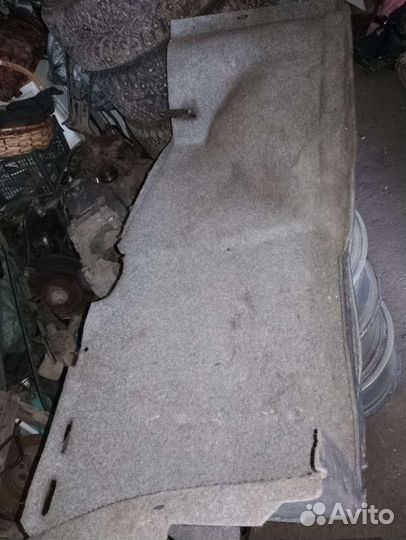 Обшивка багажника BMW e34