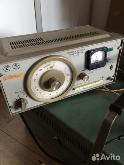 Генератор сигналов низкочастотный г3-102