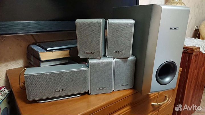 Сабвуфер samsung