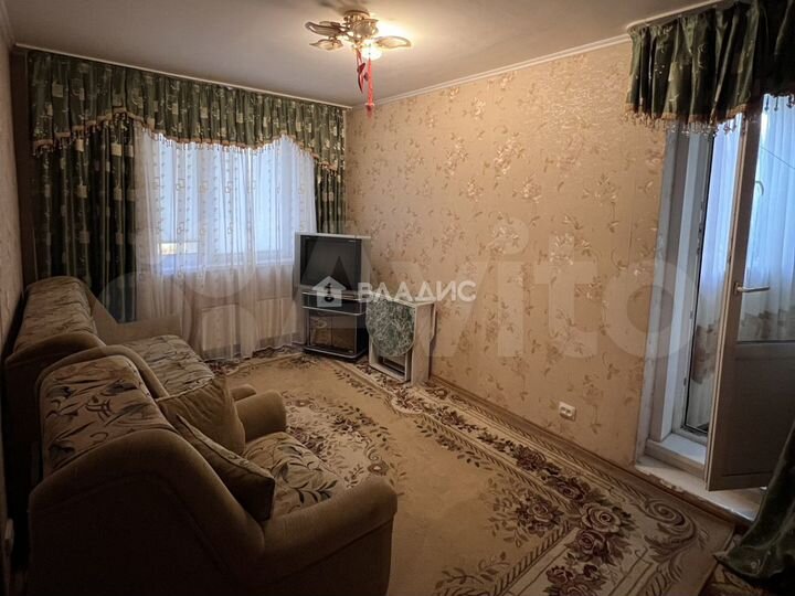 3-к. квартира, 77 м², 1/17 эт.