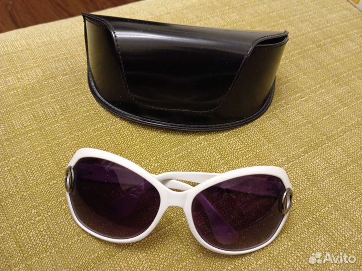 Солнцезащитные очки