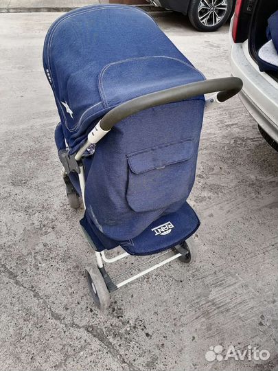 Прогулочная коляска