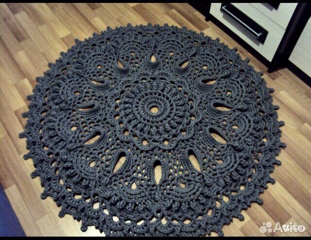 Ковер вязаный ручная работа