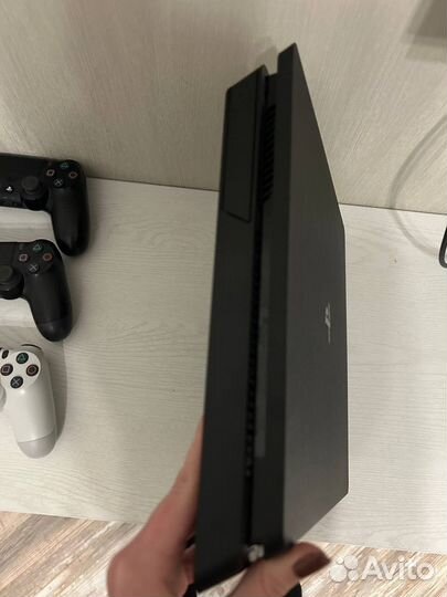 Sony playstation 4 slim 1 tb