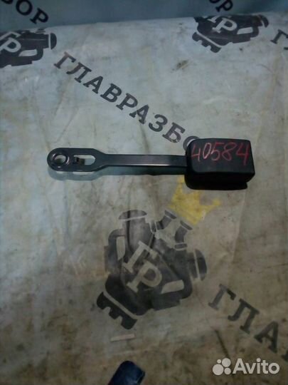 Ответная часть ремня безопасности переднего без пр