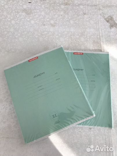 Тетради школьные
