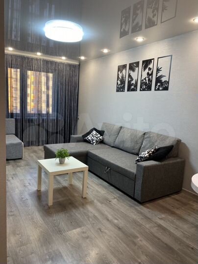 2-к. квартира, 42 м², 9/25 эт.