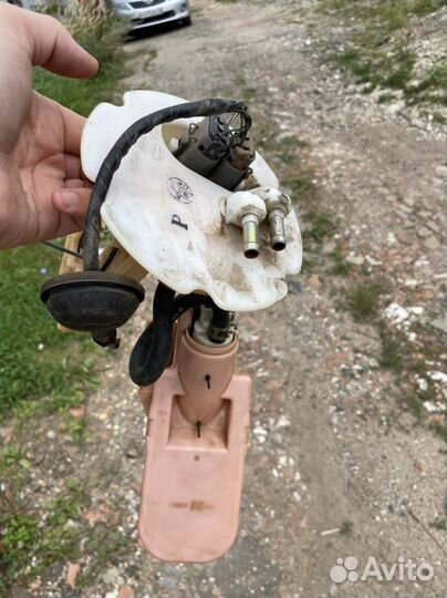 Бензонасос Nissan Almera N15