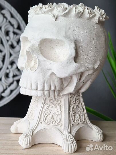 Статуэтка-подставка,сувенир,подарок из гипса Череп