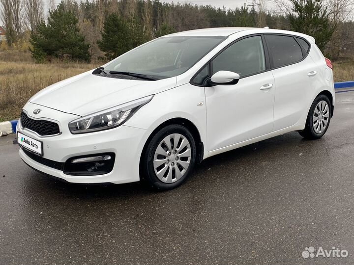 Kia Ceed 1.6 AT, 2018, 126 129 км