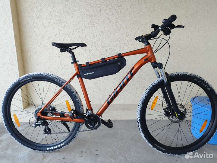 Giant talon 3. Рама xl, колеса 29