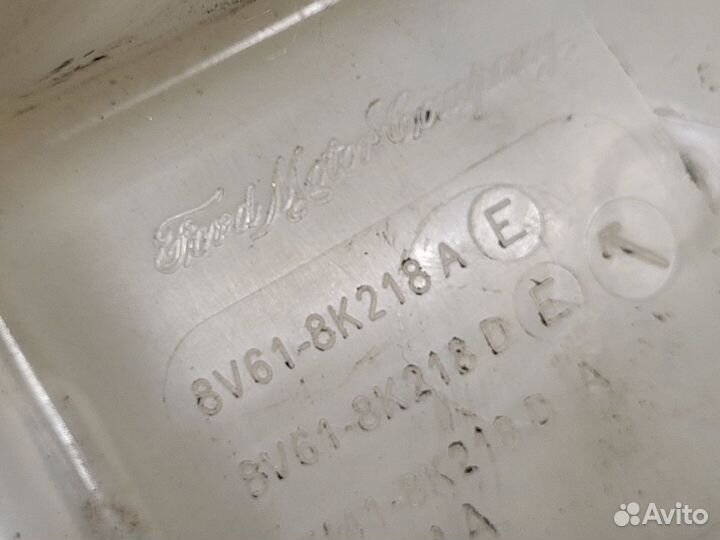 Бачок расширительный с крышкой на Ford Focus 3