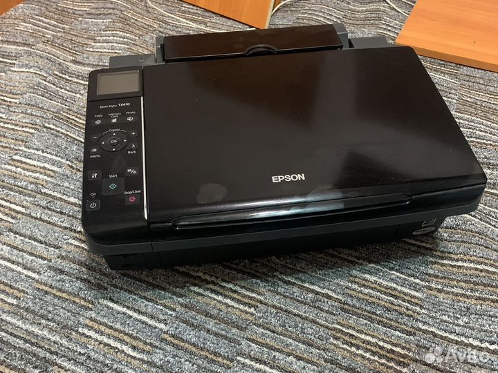 Цветной лазерный принтер epson