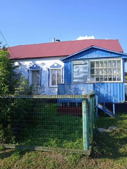 Дом 63,7 м² на участке 50 сот.