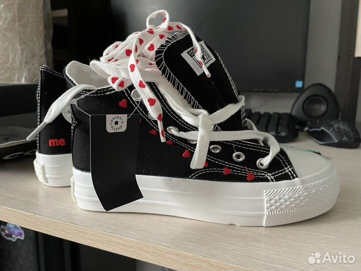 Продам кеды converse (новые)