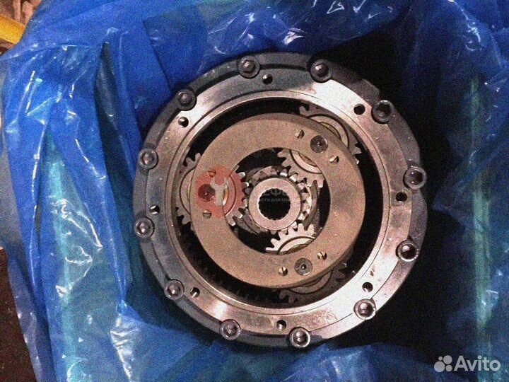 Редуктор поворота Hyundai 31EN-10071