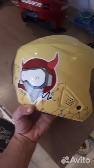 Шлем для сноуборда и горных лыж