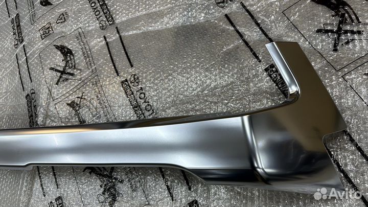 Решетка хром низ молдинг lexus LX 450 570