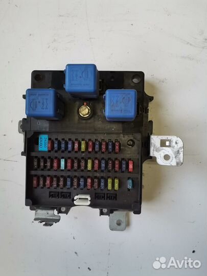 Блок предохранителей Nissan Maxima A32