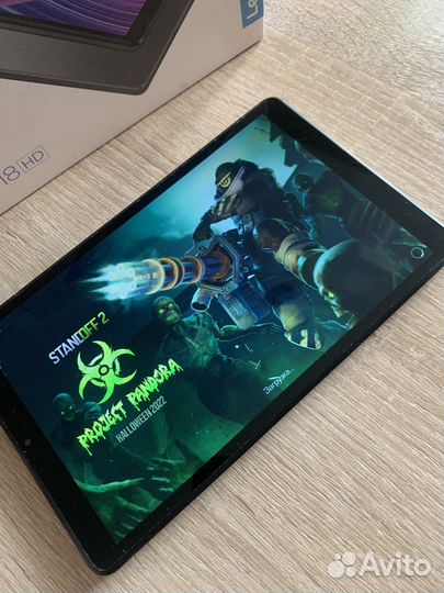 Планшет Lenovo tab M8