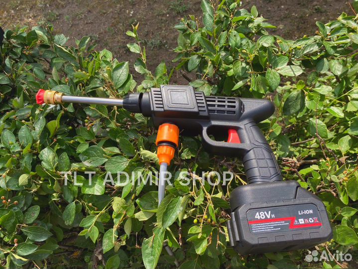 Мойка высокого давления аккумуляторная