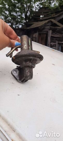 Бензонасос Nissan avenir 1992