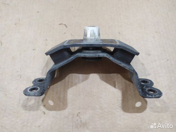 Подушка кпп Toyota Land Cruiser Prado 150 KDJ150