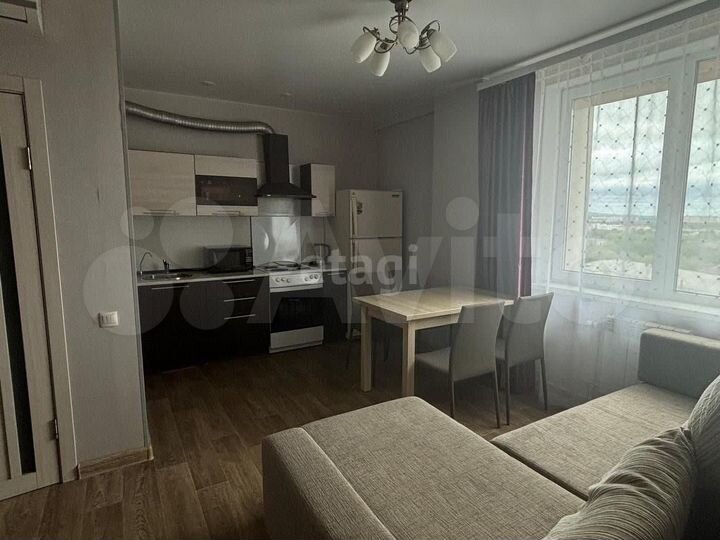 2-к. квартира, 64 м², 13/25 эт.