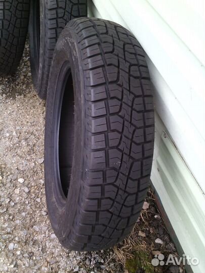 Pirelli Scorpion 185/75 R16