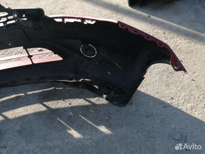 Бампер передний Nissan Note E12