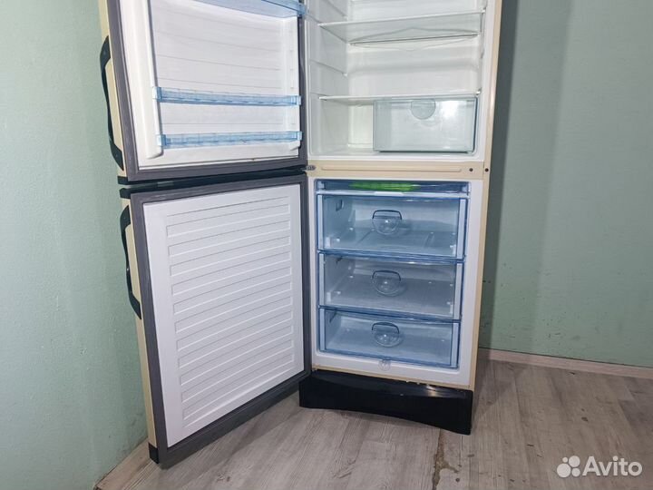 Холодильник Vestfrost BKF404 Гарантия