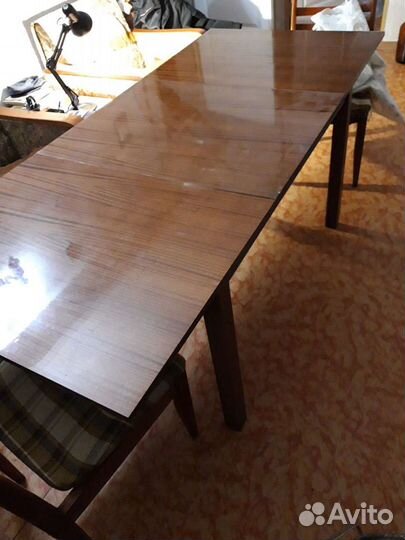 Стол дубовый