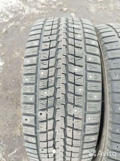 Dunlop SP Winter Ice 01 205/55 R16 94T