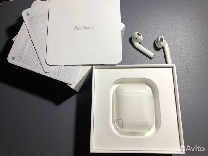 Беспроводные наушники AirPods 2